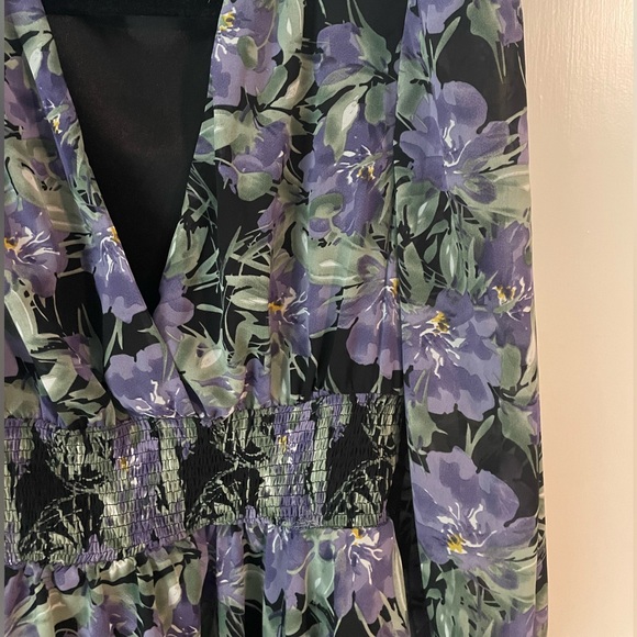 Boho Tiered Ruffle Layer Floral Mini Dress (medium) - Picture 7 of 12